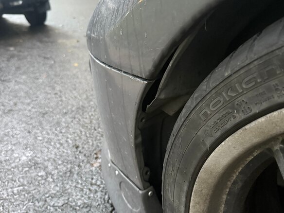 2002 Mitsubishi Eclipse III, серый, 800000 рублей - вид 8