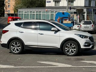 2017 Hyundai Santa Fe III Рестайлинг, белый, 2150000 рублей, вид 3