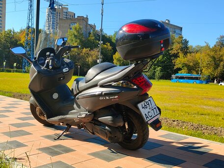 2011 Sym GTS 300, серый, 199000 рублей, вид 3