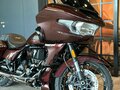 2024 Harley-Davidson CVO Road Glide, пурпурный, 6350000 рублей - вид 3