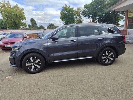 2022 Kia Sorento IV, серый, 4350000 рублей, вид 2