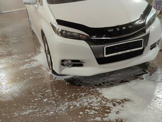 2014 Toyota Wish II Рестайлинг, белый, 1650000 рублей, вид 2