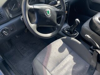 2003 Skoda Octavia I (A4) Рестайлинг, серебристый, 250000 рублей, вид 5