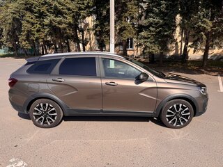 2024 Lada (ВАЗ) Vesta SW Cross I Рестайлинг (NG), коричневый, 1670000 рублей, вид 2