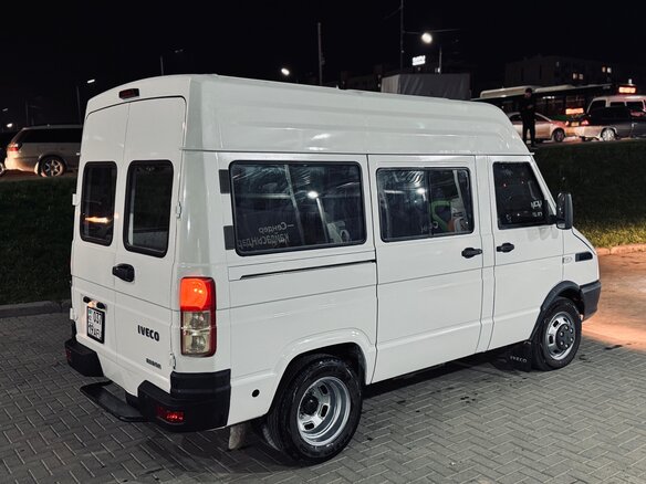 2021 Iveco Daily, белый, 2400000 рублей - вид 6