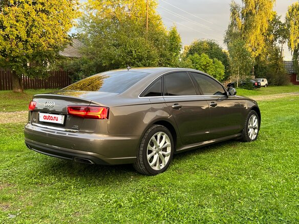 2015 Audi A6 IV (C7) Рестайлинг, серый, 1990000 рублей - вид 5