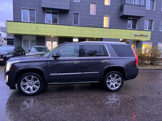 2015 Cadillac Escalade IV, серый, 4050000 рублей, вид 3