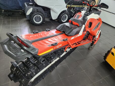 2020 BRP Ski-Doo Summit 850, красный, 1550000 рублей, вид 3
