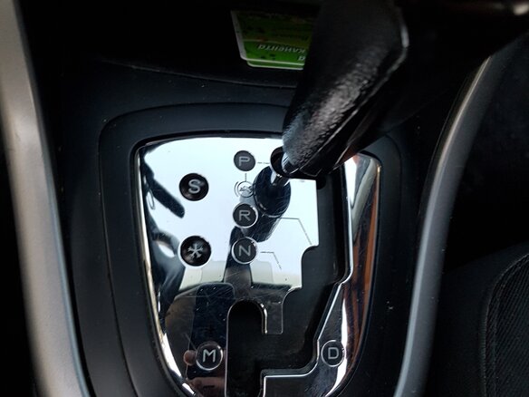 2011 Peugeot 308 I Рестайлинг, коричневый, 580000 рублей - вид 9