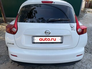 2013 Nissan Juke I, белый, 1200000 рублей, вид 2
