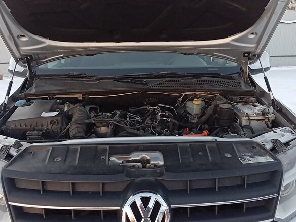 2010 Volkswagen Amarok I, серебристый, 1470000 рублей - вид 6