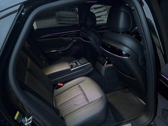2023 Audi A8 50 TDI IV (D5) Рестайлинг, чёрный, 6300000 рублей - вид 23