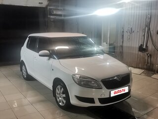 2014 Skoda Fabia II Рестайлинг, белый, 570000 рублей, вид 3