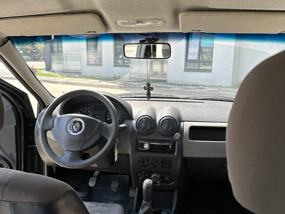 2010 Renault Logan I Рестайлинг, чёрный, 299999 рублей - вид 5