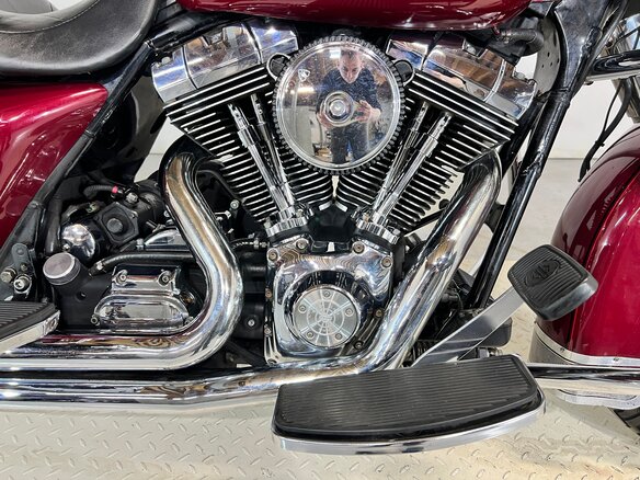2006 Harley-Davidson Electra Glide, пурпурный, 530000 рублей - вид 18