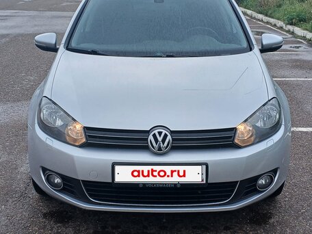 2010 Volkswagen Golf VI, серебристый, 950000 рублей, вид 2