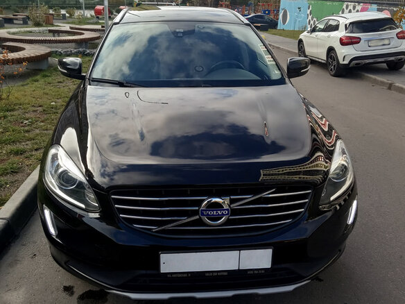 2016 Volvo XC60 I Рестайлинг, чёрный