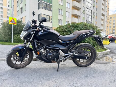 2018 Honda NC 750S, коричневый, 850000 рублей, вид 2