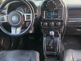2011 Jeep Compass I Рестайлинг, белый, 970000 рублей, вид 2