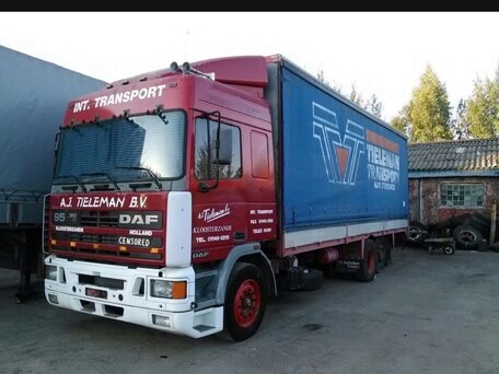 1992 DAF XF 95, красный, 900000 рублей, вид 1