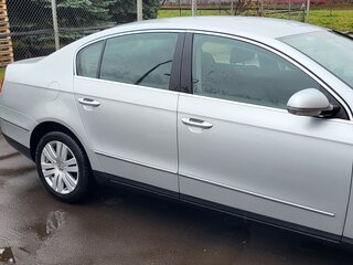 2009 Volkswagen Passat B6, серебристый, 600000 рублей, вид 4