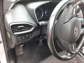 2019 Hyundai Santa Fe IV, серый, 3000000 рублей, вид 5