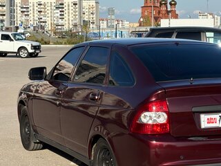 2009 Lada (ВАЗ) Priora I, красный, 239999 рублей, вид 2