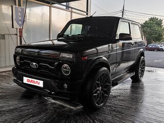 2020 Lada (ВАЗ) 2121 (4x4) Urban I Рестайлинг (2020), чёрный, 950000 рублей, вид 2