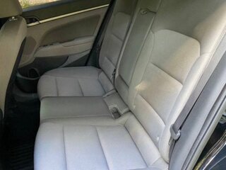 2017 Hyundai Elantra VI (AD), чёрный, 1250000 рублей, вид 3