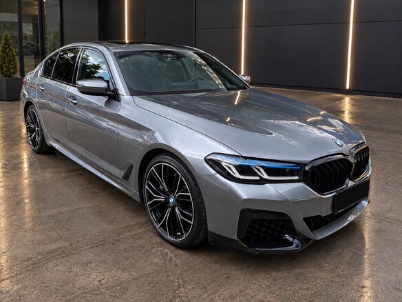 2021 BMW 5 серии 530d xDrive VII (G30/G31/G38) Рестайлинг, серебристый, 6300000 рублей