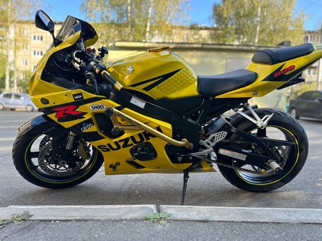 2004 Suzuki GSX-R 600, жёлтый, 675000 рублей, вид 5