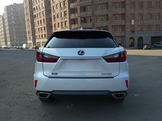 2019 Lexus RX 350 IV Рестайлинг, белый, 3250000 рублей, вид 3