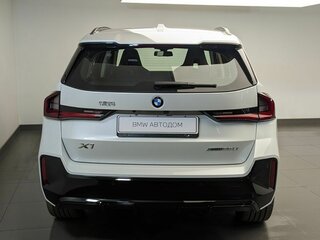2026 BMW X1 Long 25Li xDrive III (U11/U12), белый, 5930000 рублей, вид 4