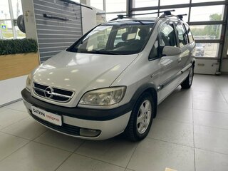 Opel Zafira A Рестайлинг
