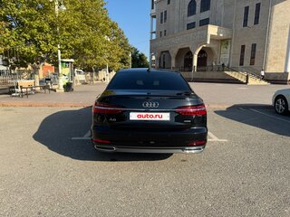 2021 Audi A6 45 TFSI V (C8), чёрный, 4250000 рублей, вид 4