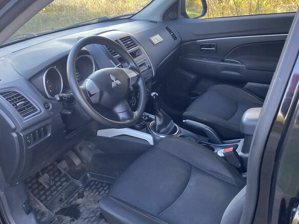 2010 Mitsubishi ASX I, чёрный, 880000 рублей - вид 6