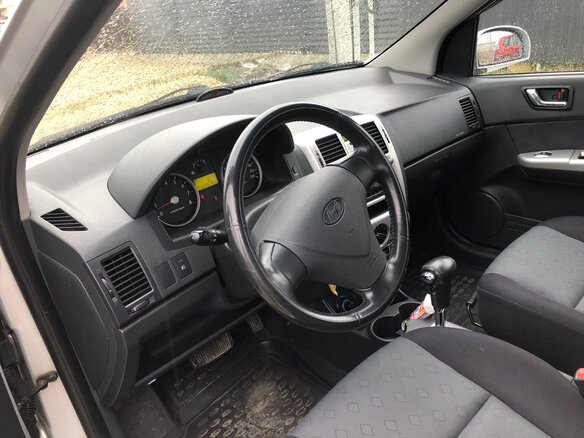 2008 Hyundai Getz I Рестайлинг, серебристый, 660000 рублей - вид 4