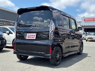 2022 Honda N-BOX II Рестайлинг, чёрный, 880000 рублей, вид 4