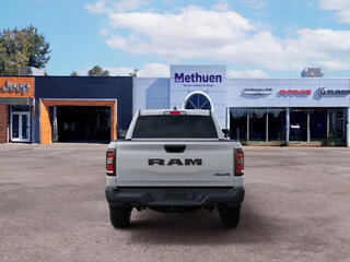 2026 Ram 1500 Crew Cab eTorque V Рестайлинг, белый, 5881165 рублей, вид 4