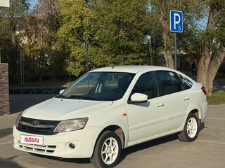 2014 Lada (ВАЗ) Granta I, белый, 330000 рублей, вид 1