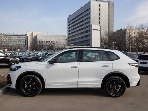 2026 Volkswagen Tiguan L II Рестайлинг (China Market), белый, 5697000 рублей - вид 11