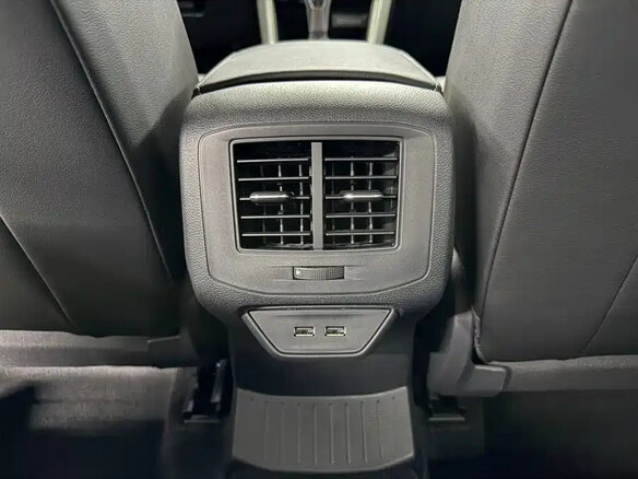 2026 Volkswagen T-Roc I (China Market) Рестайлинг, белый - вид 19