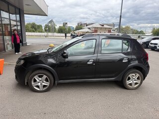 2017 Renault Sandero Stepway II, чёрный, 1200000 рублей, вид 5