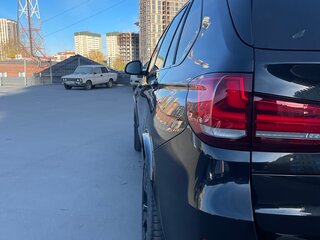 2018 BMW X5 35d III (F15), чёрный, 5100000 рублей, вид 4