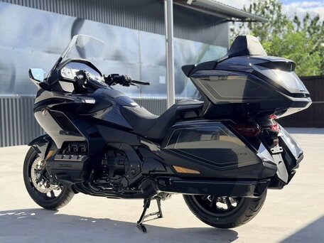 2026 Honda GL 1800 Gold Wing, чёрный, 3850000 рублей, вид 5