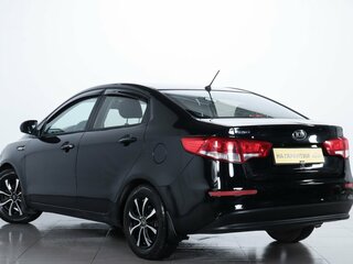 2016 Kia Rio III Рестайлинг, чёрный, 979000 рублей, вид 4
