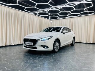 2018 Mazda Axela III Рестайлинг, белый, 1479000 рублей, вид 2