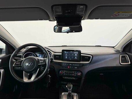 2019 Kia Ceed III, белый, 1385000 рублей, вид 5