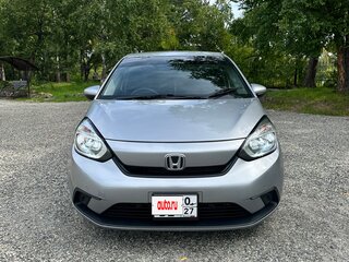 2021 Honda Fit IV, серебристый, 1120000 рублей, вид 2