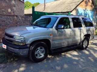 2004 Chevrolet Tahoe II, серебристый, 960000 рублей, вид 2